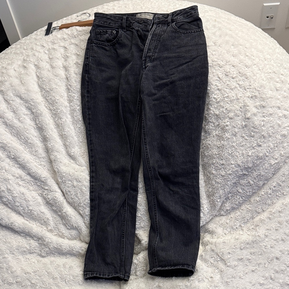 Everlane Faded Black Boyfriend Jeans